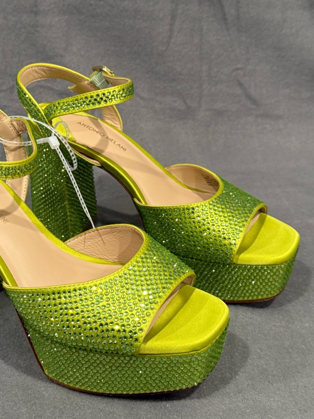 Antonio Melani Lime Green Rhinestone Platform Sandals Block Heel Sz 7.5M